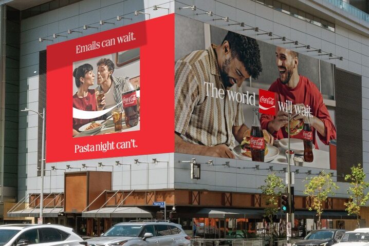 The World Will Wait Coca Cola by the Best of Ads