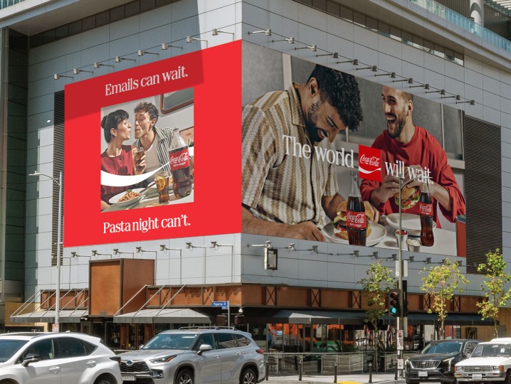 The World Will Wait Coca Cola by the Best of Ads